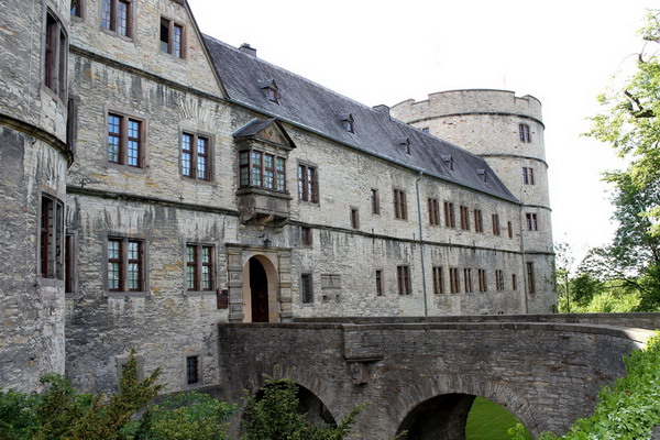 Wewelsburg: Sport - Spaß - Spiel - Geschichte - Kultur