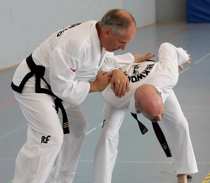 tus laer taekwondo dan pruefung