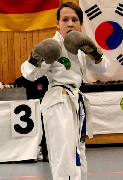 Taekwondo Deutschen Meisterschaft im Semikontakt-Karate und Kata