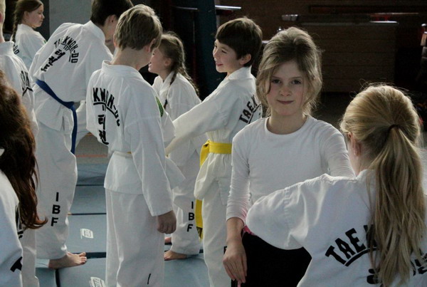 Street Combat Kids in Laer