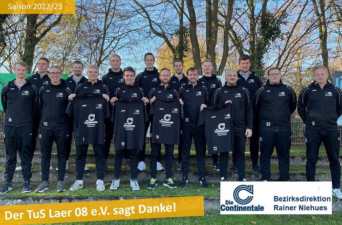 Continentale Bezirksdirektion Rainer Niehues sponsert neue Warmmachshirts für die 2. Mannschaft